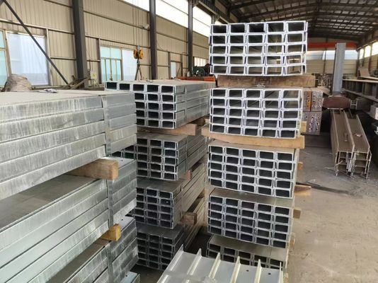Zewnętrzny równoległy płaszcz Galwanizowany Metal Sekcja C Stal 150 mm