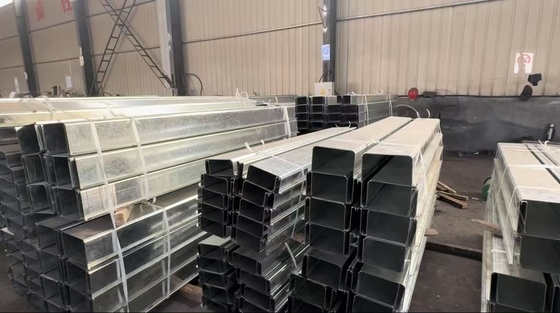Stalowe formy betonowe prefabrykowane do dużych budowli